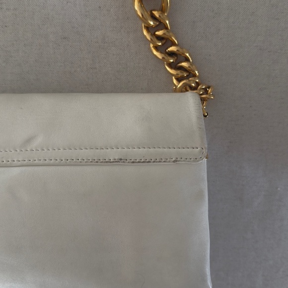 Versace White Palazzo Sultan Flap Handbag - Picture 7 of 8